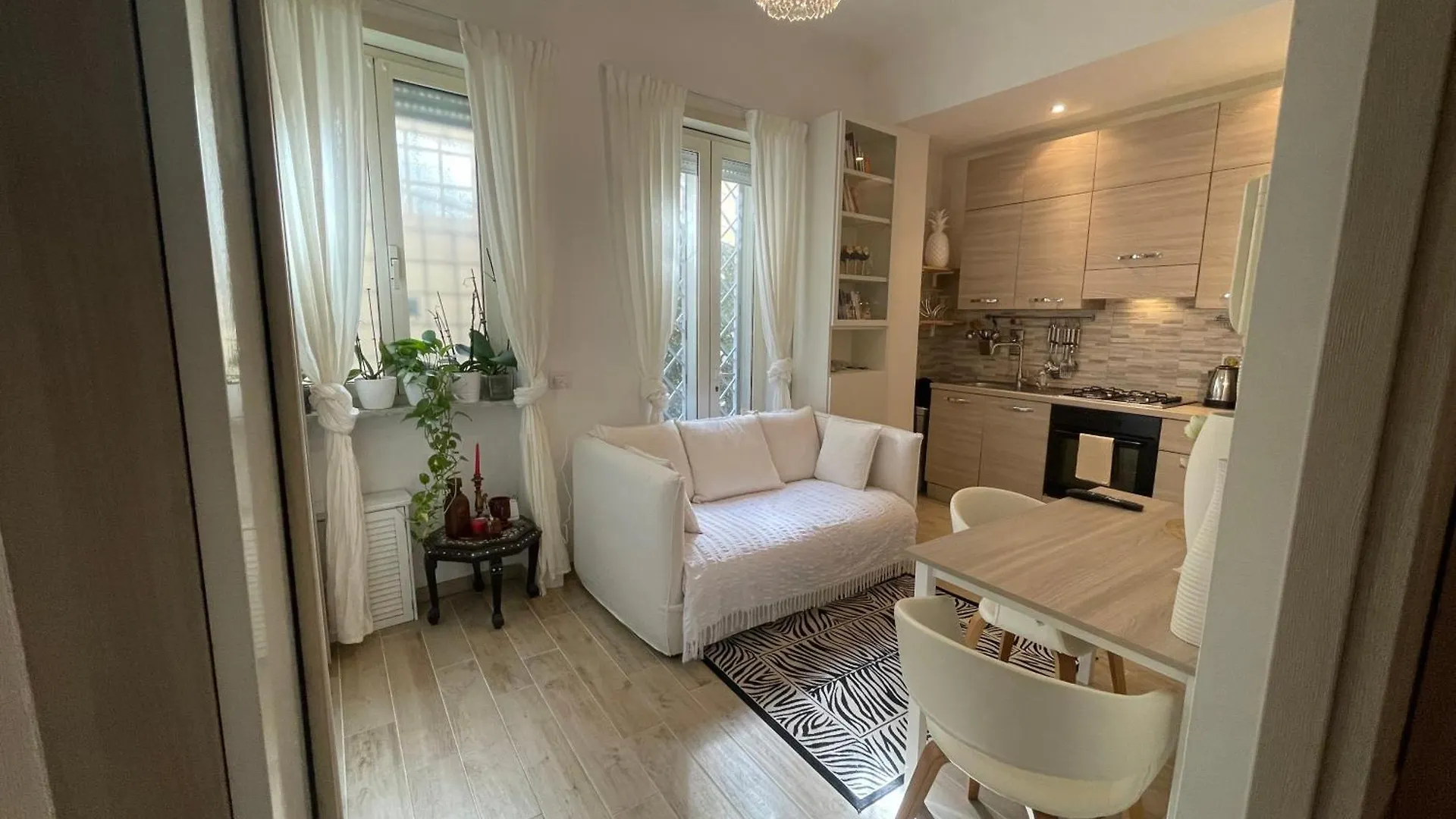 Bilocale Socrates Apartment Rome Italy